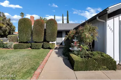 2202 Aspenpark Court, Thousand Oaks, CA 91362 - Photo 4