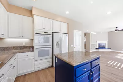 4884 Borders Street, Simi Valley, CA 93063 - Photo 16