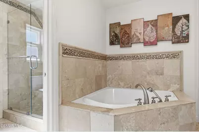 3374 Larkhaven Court, Thousand Oaks, CA 91360 - Photo 16