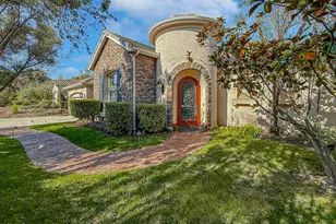 5419 Via Olas, Newbury Park, CA 91320 - Photo 2
