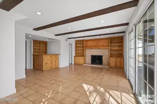 250 W Avenida De Las Flores, Thousand Oaks, CA 91360 - Photo 12