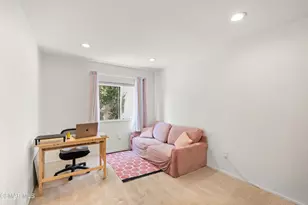 2445 Chandler Ave, Simi Valley, CA 93065 - Photo 22