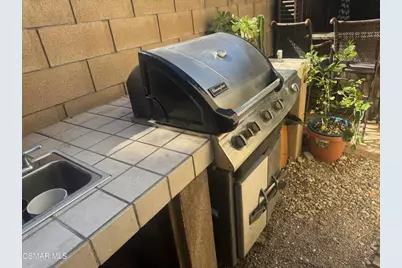 25 Katy Lane, Mission Hills (San Fernando), CA 91345 - Photo 28