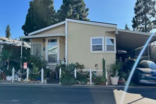 25 Katy Ln, Mission Hills (San Fernando), CA 91345 - Photo 2