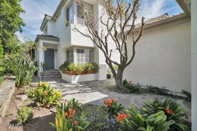 5711 Tanner Ridge Avenue, Westlake Village, CA 91362 - Photo 2