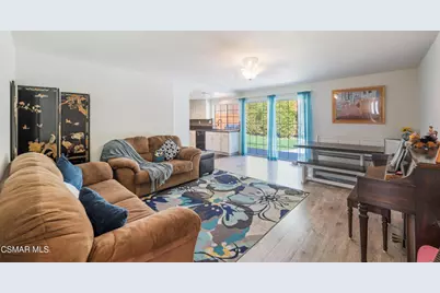 2517 E Phyllis Street, Simi Valley, CA 93065 - Photo 10