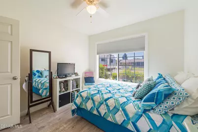 2517 E Phyllis Street, Simi Valley, CA 93065 - Photo 12