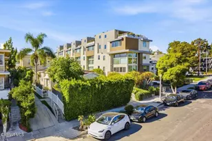 1219 Dunsmuir Ave, Los Angeles, CA 90019 - Photo 2