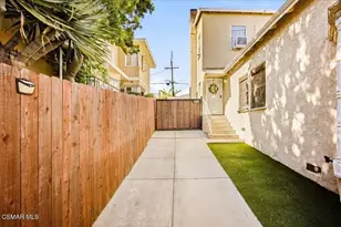 1219 Dunsmuir Ave, Los Angeles, CA 90019 - Photo 20