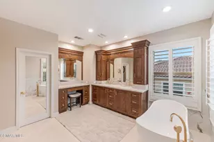 13737 Elkton Ct, Moorpark, CA 93021 - Photo 34