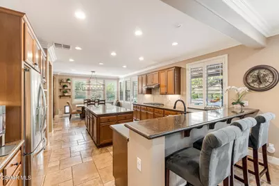 13737 Elkton Court, Moorpark, CA 93021 - Photo 14