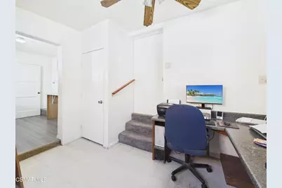 831 N Beachwood Drive, Burbank, CA 91506 - Photo 22