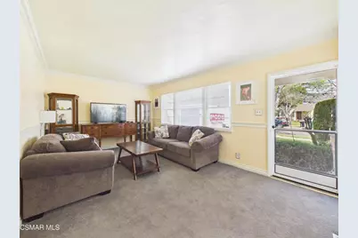 831 N Beachwood Drive, Burbank, CA 91506 - Photo 8