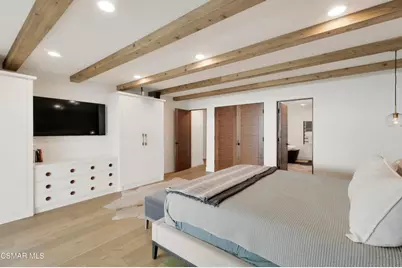 4500 Stark Avenue, Woodland Hills, CA 91364 - Photo 30