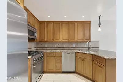 6442 Twin Circle Lane #6, Simi Valley, CA 93063 - Photo 14