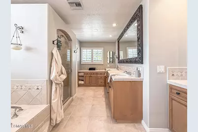 2225 Kirsten Lee Drive, Westlake Village, CA 91361 - Photo 36