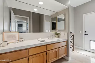 2225 Kirsten Lee Dr, Westlake Village, CA 91361 - Photo 24