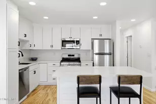 15750 Arroyo Dr, Moorpark, CA 93021 - Photo 12