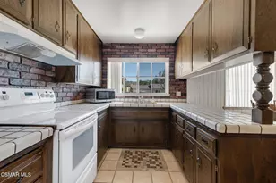 3493 Amarillo Ave, Simi Valley, CA 93063 - Photo 14