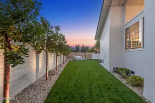 1944 Stonesgate St, Westlake Village, CA 91361 - Photo 26