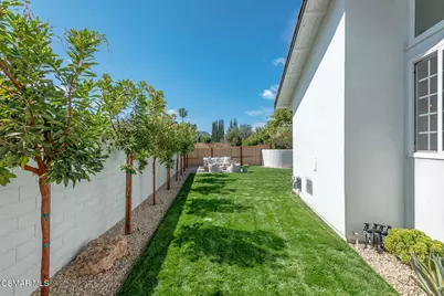 1944 Stonesgate Street, Westlake Village, CA 91361 - Photo 30