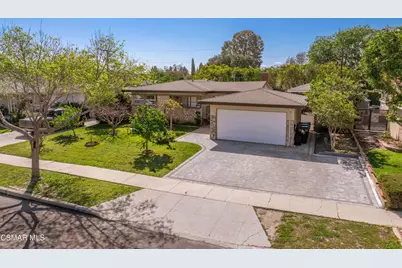 16700 Celtic Street, Granada Hills, CA 91344 - Photo 20