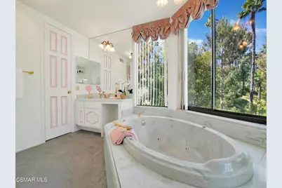 4706 Park Encino Lane #324, Encino, CA 91436 - Photo 26