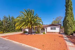 831 Calle Clavel, Thousand Oaks, CA 91360 - Photo 4