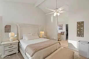 23503 Via Decano, Valencia, CA 91355 - Photo 18