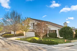 23503 Via Decano, Valencia, CA 91355 - Photo 2