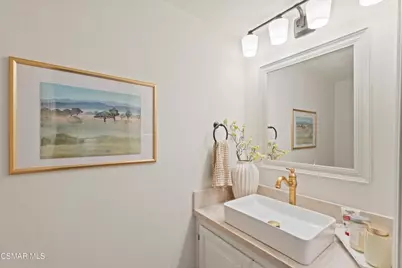 23503 Via Decano, Valencia, CA 91355 - Photo 16