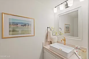 23503 Via Decano, Valencia, CA 91355 - Photo 16