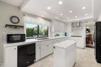 2489 N Greensward Street, Simi Valley, CA 93065 - Photo 12