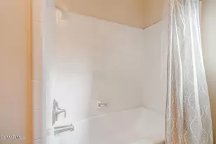 9720 Sophia Ave, North Hills, CA 91343 - Photo 20