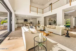 2036 Shadow Creek Dr, Agoura Hills, CA 91301 - Photo 10