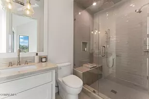 2036 Shadow Creek Dr, Agoura Hills, CA 91301 - Photo 34