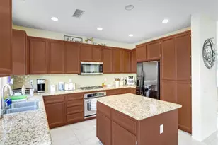 13223 Norfolk Ct, Moorpark, CA 93021 - Photo 12