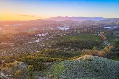 12072 Broadway Road, Moorpark, CA 93021 - Photo 2