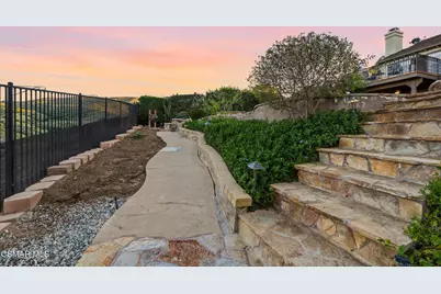 490 Peter Place, Simi Valley, CA 93065 - Photo 20