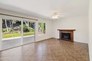 317 N Los Vientos Dr, Newbury Park, CA 91320 - Photo 4