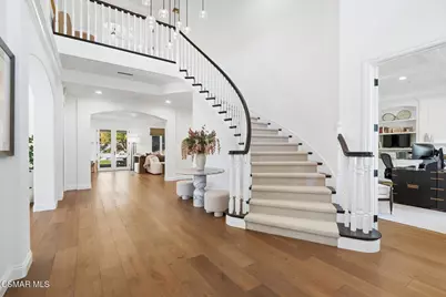 3886 Cresthaven Drive, Westlake Village, CA 91362 - Photo 8