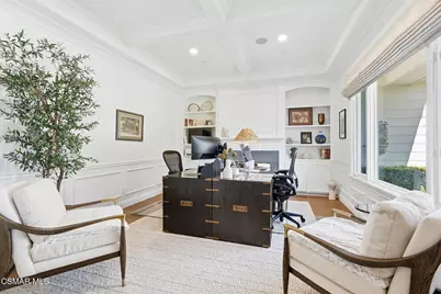 3886 Cresthaven Drive, Westlake Village, CA 91362 - Photo 12