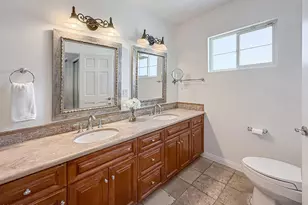 10111 Oak Park Ave, Northridge, CA 91325 - Photo 44