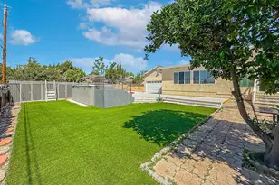 10111 Oak Park Ave, Northridge, CA 91325 - Photo 54