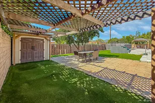 10111 Oak Park Ave, Northridge, CA 91325 - Photo 52