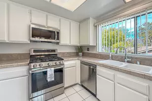 576 Calle De Las Ovejas, Oak Park, CA 91377 - Photo 24