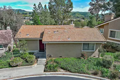 576 Calle De Las Ovejas, Oak Park, CA 91377 - Photo 2