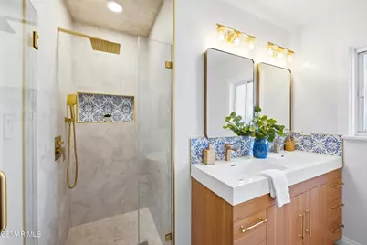 16421 Haynes Street, Lake Balboa, CA 91406 - Photo 28