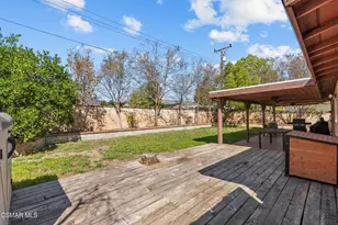 2161 Cutler St, Simi Valley, CA 93065 - Photo 48