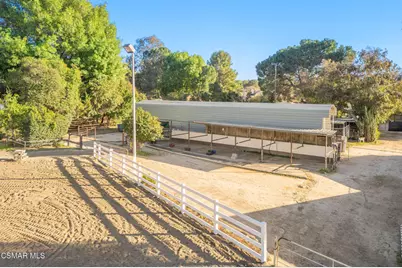 24816 Aden Avenue, Newhall, CA 91321 - Photo 10